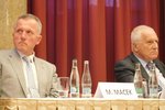 Miroslav Macek a Václav Klaus na semináři k 25. výročí od založení ODS