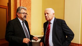 Václav Klaus se svým někdejším kancléřem Jiřím Weiglem