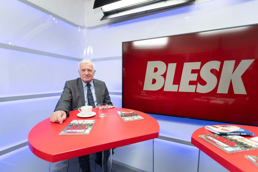 Exprezident Václav Klaus v mimořádném vysílání Blesk.cz ke 30. výročí sametové revoluce