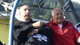 Václav Klaus starší se synem Václavem Klausem mladším na Sněžce