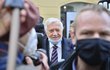 Exprezident Václav Klaus na Národní třídě 17. 11. 2020 Exprezident Václav Klaus na Národní třídě 17. 11. 2020