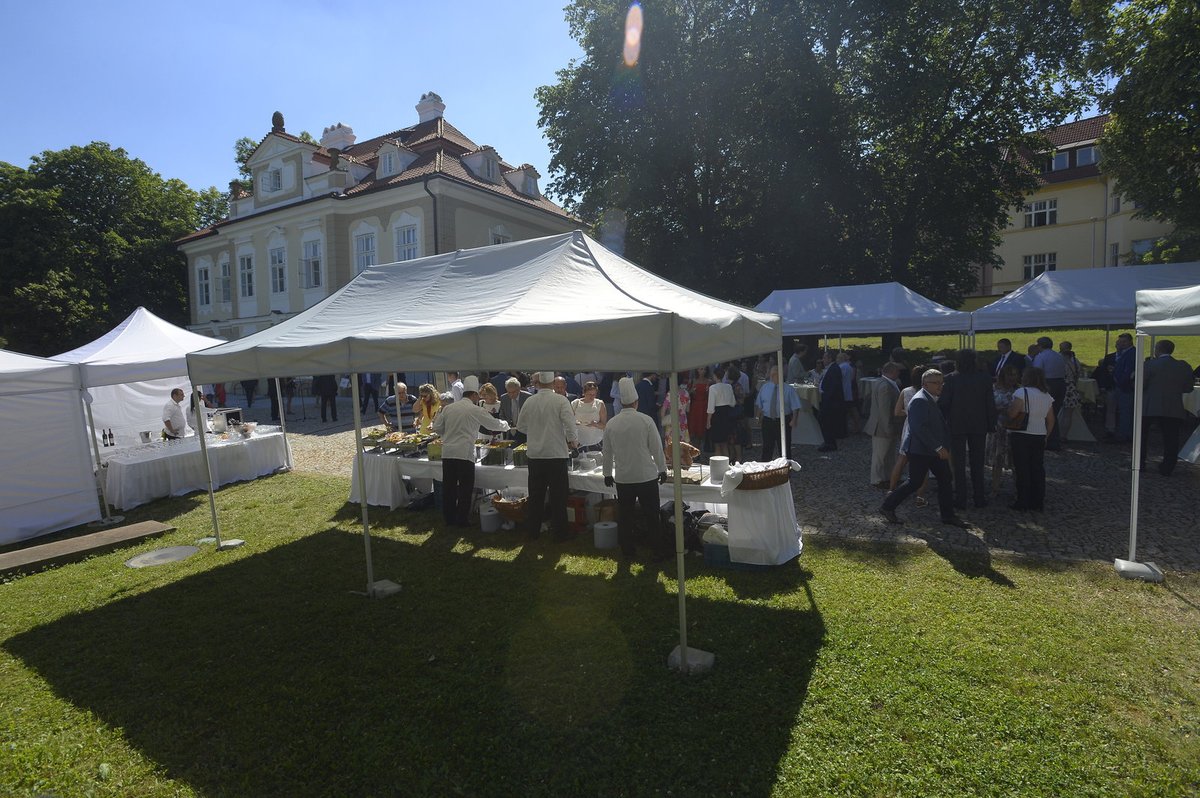 Narozeniny se slavily v Institutu Václava Klause na pražské Hanspaulce