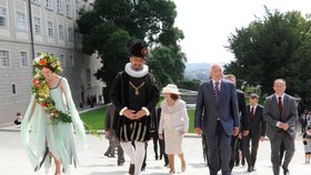 Prezident Klaus při slavnostním otevření zrekonstruovaných Jižních zahrad na Pražském Hradě: Až své současné sídlo opustí, stane se z něj pro změnu zámecký pán