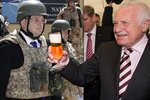 Václav Klaus dnes při náštěvě pivovaru kritizoval premiéra Nečase za to, že Česko stále nemá nového ministra obrany