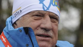 Václav Klaus má zimní sporty rád, na MS v Novém Městě však přiznal, že biatlon nikdy nezkoušel