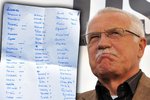 Václav Klaus má důvod mračit se: Senátoři ho dnes poslali k soudu. Vlevo tajný seznam, kdo jak hlasoval!