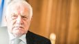 Václav Klaus, bývalý ministr financí, vicepremiér, předseda vlády a prezident České republiky.