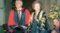 Margaret Thatcherová udělila Václavu Klausovi čestný doktorát Buckinghamské univerzity.