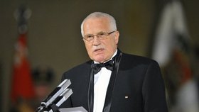 Václav Klaus při projevu na slavnostním shromáždění 28. října ve Vladislavském sále Pražského hradu.