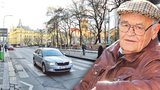 Režiséra Popelky Václava Vorlíčka (83) srazilo na přechodu auto!