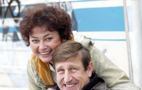S manželkou a herečkou Janou Bouškovou tvoří i po letech nejzamilovanější pár českého showbyznysu.