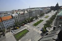 Dole komfortní nábytek, nahoře luxusní ubytování. Nad IKEA na Václavském náměstí vznikl nový hotel