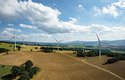 Větrný park Václavice se nachází na hranici s Polskem