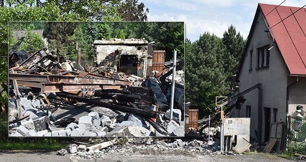 Tragédie ve Václavovicích: Výbuch zničil domek v sousedství školy! Majitel uhořel…