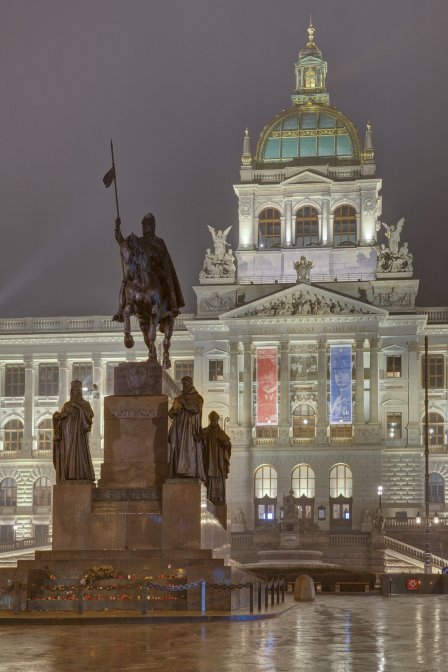 Fotografií nazvanou Prvky naší státnosti zaujal porotu Tomáš Sysel.