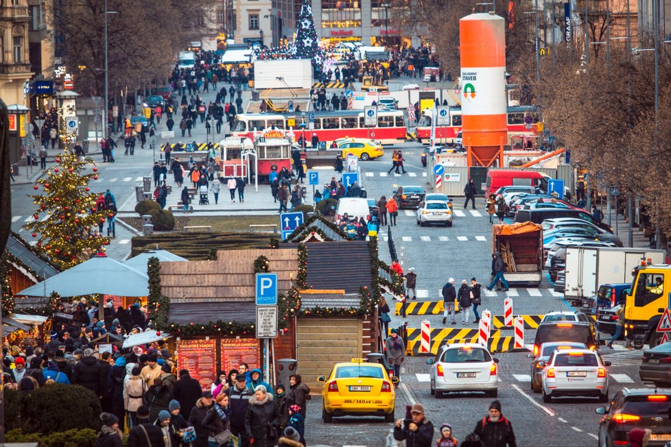 Fotografií nazvanou Václavské náměstí zaujal porotu Martin Kimla.