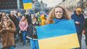Desítky tisíc lidí v neděli 27.2. 2022 na Václavském náměstí v Praze protestovaly proti ruské invazi na Ukrajinu. Demonstraci svolal spolek Milion chvilek.