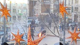 18. ledna 2019 se na Václavském náměstí zapálil neznámý muž. Lidé se domnívají, že to má souvislost s výročím upálení Jana Palacha.