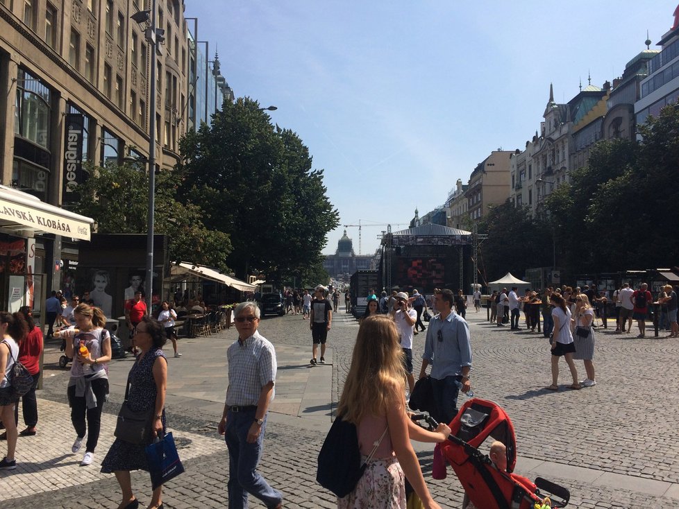 Současné řešení dopravy na Václavském náměstí v Praze