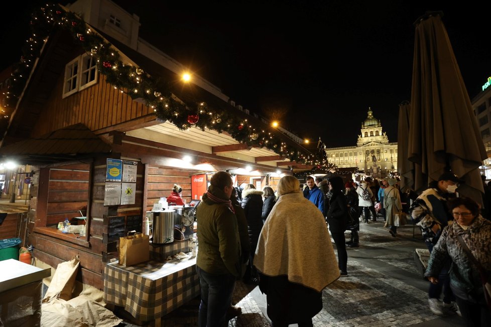 Trhy na Václavském náměstí (27. listopadu 2021)