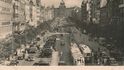 Pohled do doby, kdy na Václavském náměstí jezdily tramvaje