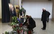 Pohřeb skladatele Vadima Petrova, na jehož obřad dorazily davy hvězd