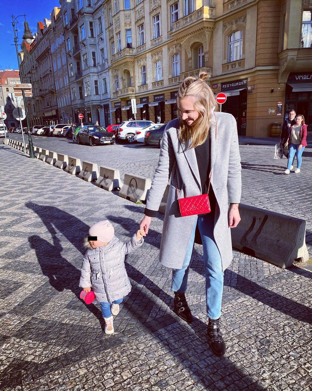 Radek Štěpánek a Nicole Vaidišová se dočkali druhého dítěte. Doma na sourozence čeká prvorozená dcerka Stella.