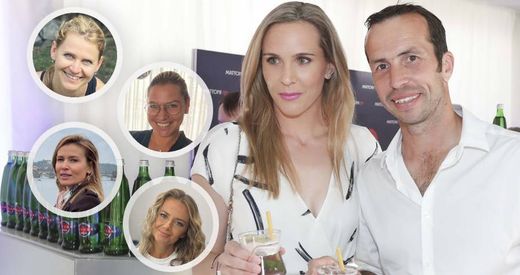 Nicole Vaidišové s Radkem Štěpánkem se po narození jejich druhorozené dcerky gratulace jen hrnuly Nicole Vaidišové s Radkem Štěpánkem se po narození jejich druhorozené dcerky gratulace jen hrnuly