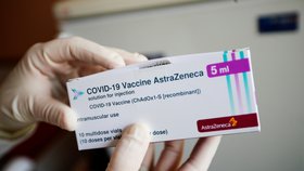 Vakcína AstraZeneca proti nemoci covid-19.