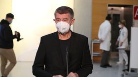 Premiér Andrej Babiš (ANO) po očkování proti covidu (27.12.2020)