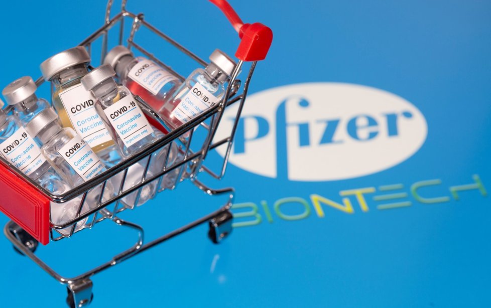 Pfizer/BioNTech jsou v čele pomyslného závodu o očkování.