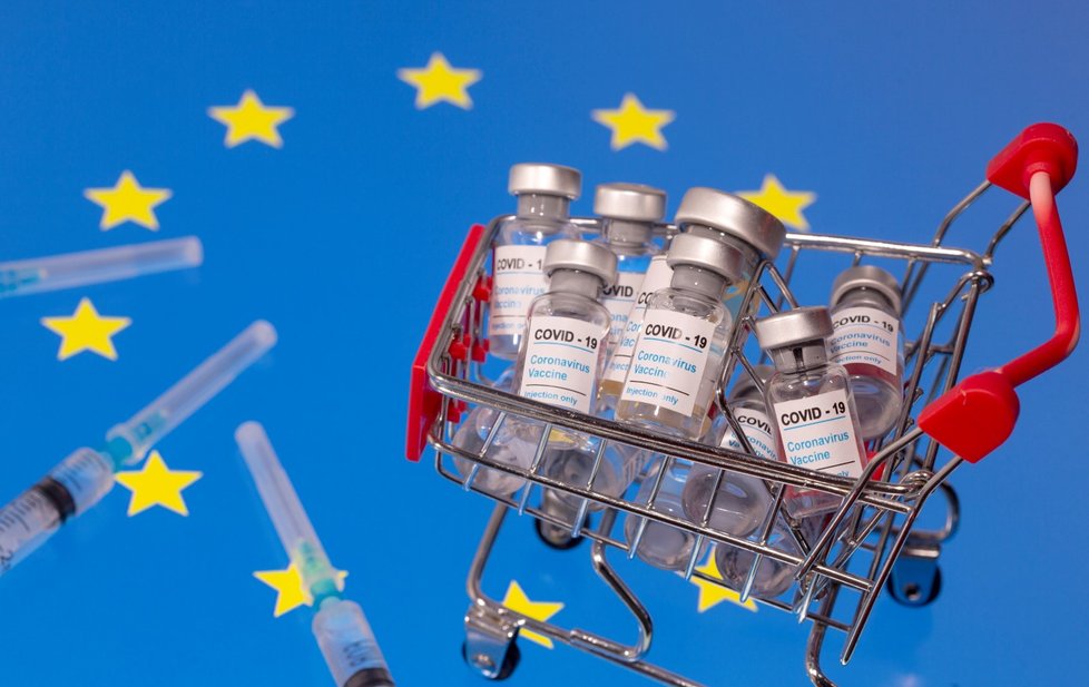 EU zajistila očkování pro všechny občany, ba víc.
