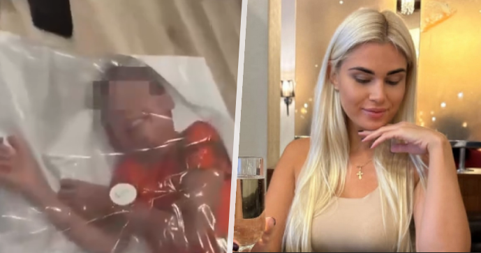 Influencerka Anna Saparina snažící se zavakuovat syna