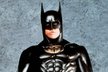 Val Kilmer jako Bruce Wayne ve filmu Batman navždy (1995).