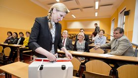Ministryně školství Kateřina Valachová (ČSSD) odstartovala jednotné přijímací zkoušky na střední školy.