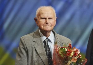 Ve věku 99 let zemřel válečný hrdina Josef Holec.