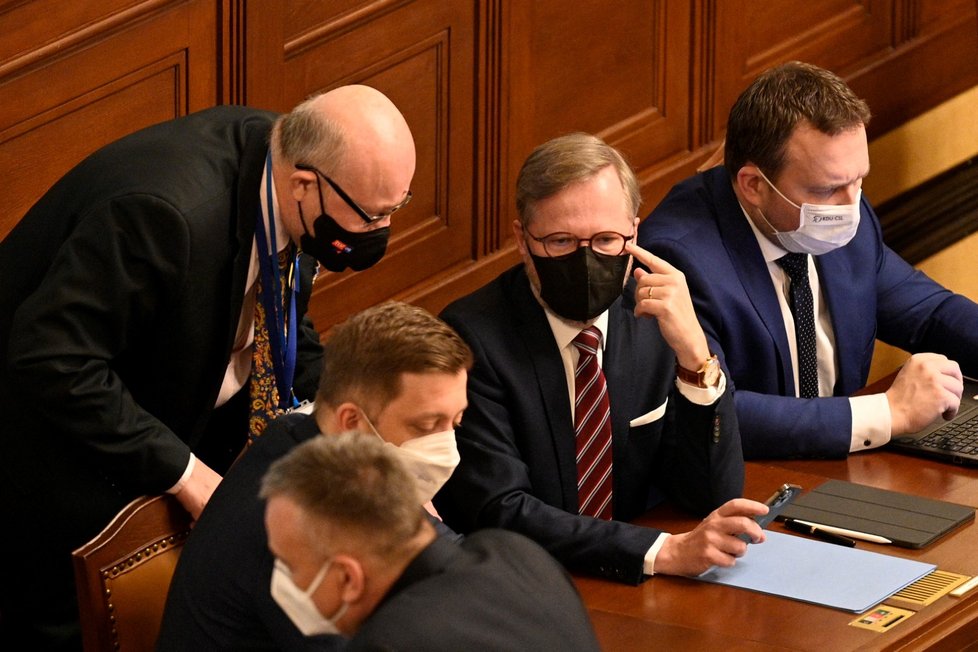 Ministr zdravotnictví Vlastimil Válek (TOP09) v Poslanecké sněmovně (18.2.2022)