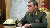 Proč byl náčelník Gerasimov na Ukrajině? Šéf ruské armády mohl osobně řešit i jaderný útok