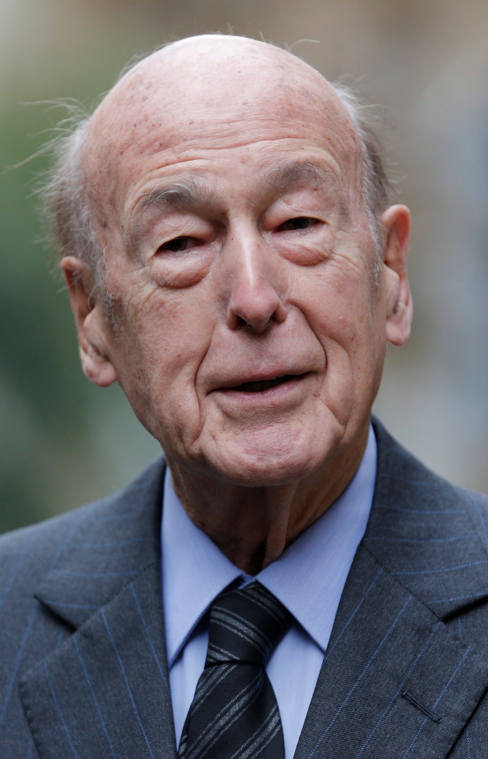 Zemřel bývalý francouzský prezident Valéry Giscard d&#39;Estaing, bylo mu 94 let.