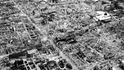 Zničená Manila v květnu 1945.