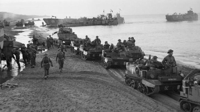 Spojenecké jednotky se vyloďují u italského města Anzio
