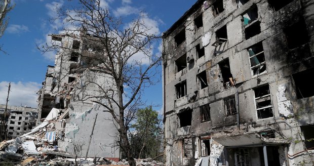 Škody na ukrajinských budovách: 100 miliard korun za týden! EU chce pomoci s obnovou