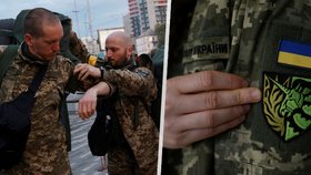 Na Ukrajině bojuje i LGBT+ pár: Na uniformě má přišitého jednorožce!