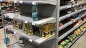 Panika v ruských supermarketech. Dochází základní potraviny.