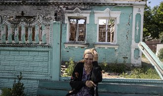 Ukrajinský Severodoněck padl, Rusové dosazují své lidi do správy města