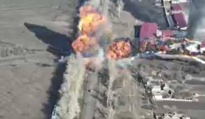 Ukrajinci zveřejnili video, na kterém vyhodili do povětří ruský tank.
