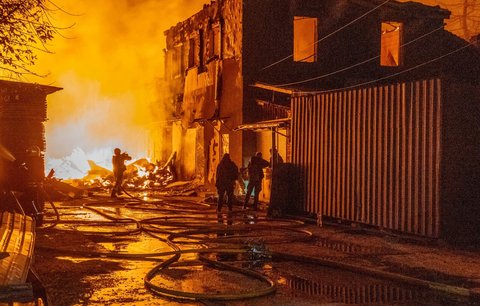 ONLINE: Rusové při útoku na Charkov zranili i chlapce (4). Ukrajinci zasáhli cíle v hloubi Ruska
