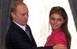 Ukryl Putin svou milenku Alinu Kabajevovou (38) ve Švýcarsku?!