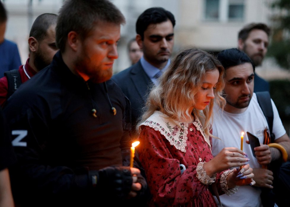 Válka na Ukrajině:  Pieta za zesnulou Darju Duginovou v Moskvě (22. 8. 2022)