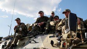 Válka na Ukrajině: Azovstal a Mariupol jsou v rukou okupantů, Rusové dohlíželi na evakuaci (17.5.2022)